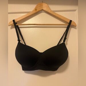 Fruit of the Loom Wireless 34D Black Bra with Slight Push Up
